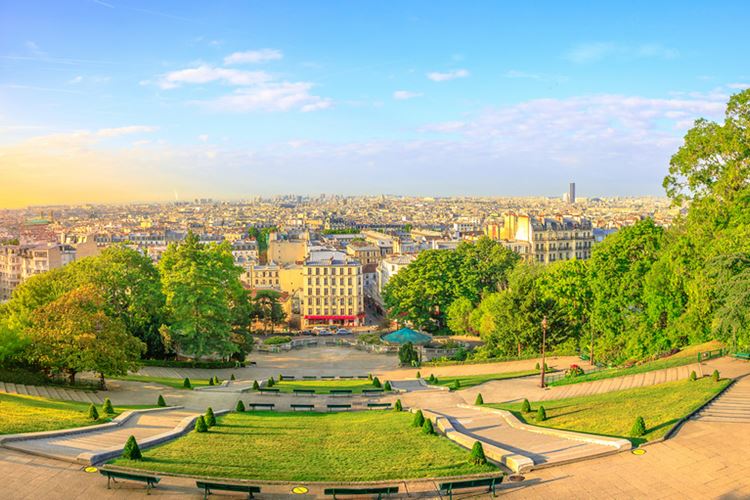 Poznávací zájezd do Paříže - slavný romatický kopec Montmartre a výhled na Paříž