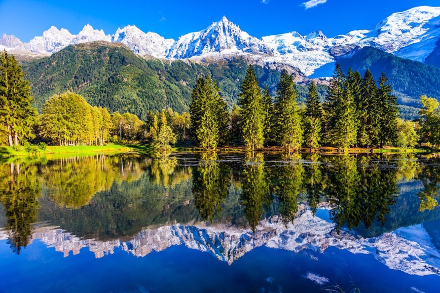 Panenská příroda švýcarských Alp
