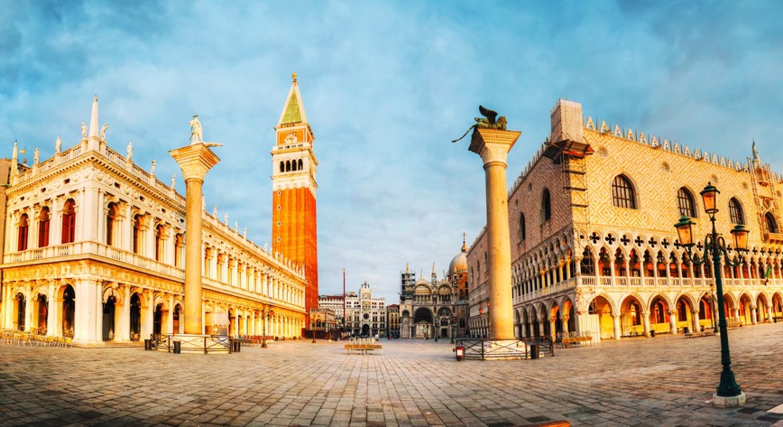 Poznávací zájezd do Benátek - Piazzeta s Dóžecím palácem a Campanilou