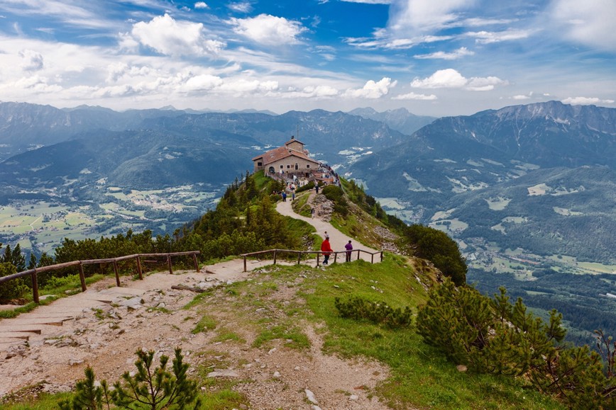 Orlí hnízdo - Hitlerova čajovna na vrcholu hory Kehlstein