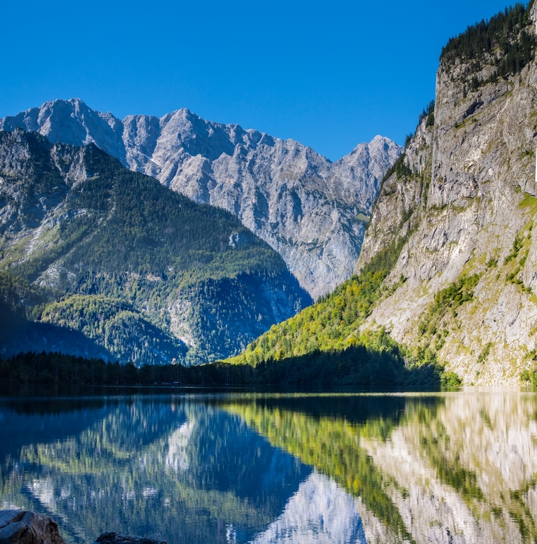 Jezero Königssee: přírodní skvost Berchtesgádenských Alp